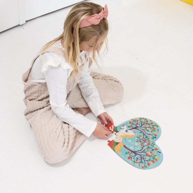 Scratch Puzzle Compact Mini Contour Puzzle