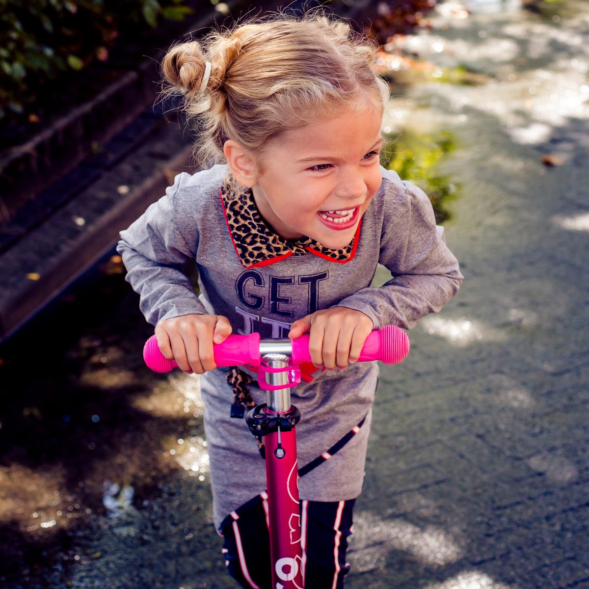 Maxi Micro Scooter Deluxe for Kids ages 5-12